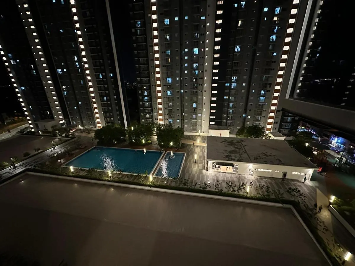 Zals Property Alanis 2R1B Near Klia Airport With Wifi Sepang 0*,  Malaysia